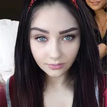 L***a