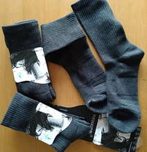 YUEDGE hombres gruesos transpirable protección de algodón tripulación deportes al aire libre senderismo Trekking calcetines Calcetines bota de trabajo para los hombres 38-47 38-47 38-47 de la UE