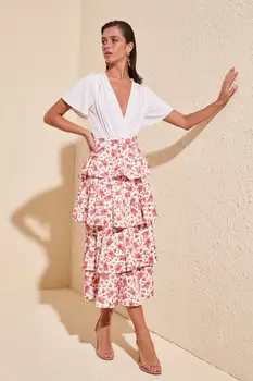 

Trendyol Flower Printed Skirt TPRSS20ET0384