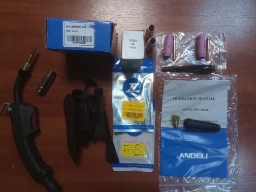 Отзыв о товаре Аппарат сварочный ANDELI, 220 В, стандартный мини-полуавтоматический сварочный аппарат без газового флюса, инвертор для проволоки, сварочный аппарат MIG от пользователя Покупатель 