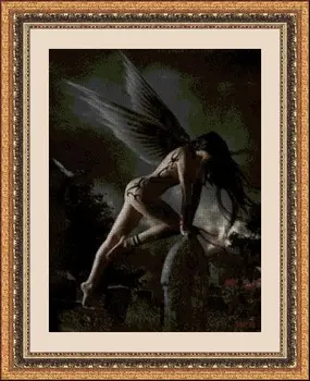 

CROSS STITCH KIT PANDATHREAD FAIRIES AND ANGELES 32845