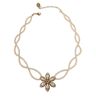 

Necklace Isabella 06