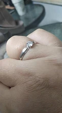 Anillo de compromiso de piedras redondas y pequeñas para mujer, sortija de boda de cristal Plata de Ley 925 auténtica