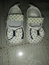 Zapatos para bebé recién nacido, suela antideslizante, zapato de cuna con estampado de lunares y lazo, zapatilla de deporte informal para bebé de 3 a 12 meses, 2019