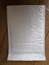 Bolsas de sobre con autosellado para mensajería, sobres acolchados de espuma de polivinilo, impermeables, 20x24cm, 50 unids/lote