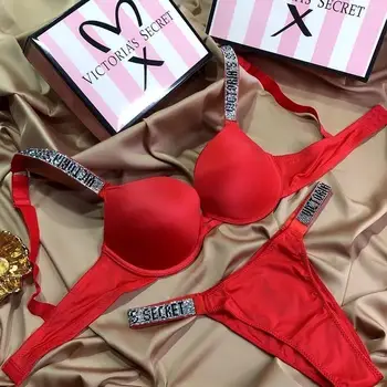 

Set of linen vs with push-up from the series "very sexy" Red