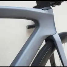 Высококачественная карбоновая рама для шоссейного велосипеда 1:1 форма 700C дисковый тормоз набор для велосипеда содержит руль, вилка, подседельный штырь, зажим для гарнитуры