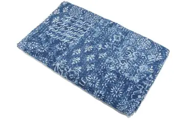 

Bedspread quilted "patcwork"