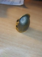 ¿1 Uds? Anillo dedal protector de dedo retro antiguo, aguja de trabajo manual, dedal, manualidades para el hogar, accesorios para herramientas de costura