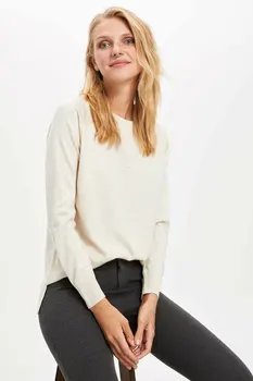 

DeFacto Autumn Pure Color Woman Pullover Thin Long Sleeve White Pink Knitted Sweatshirt Lady Shirt-I6913AZ19AU