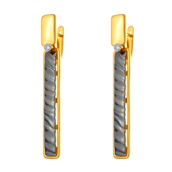 

Silver earrings with cubic zirconia
