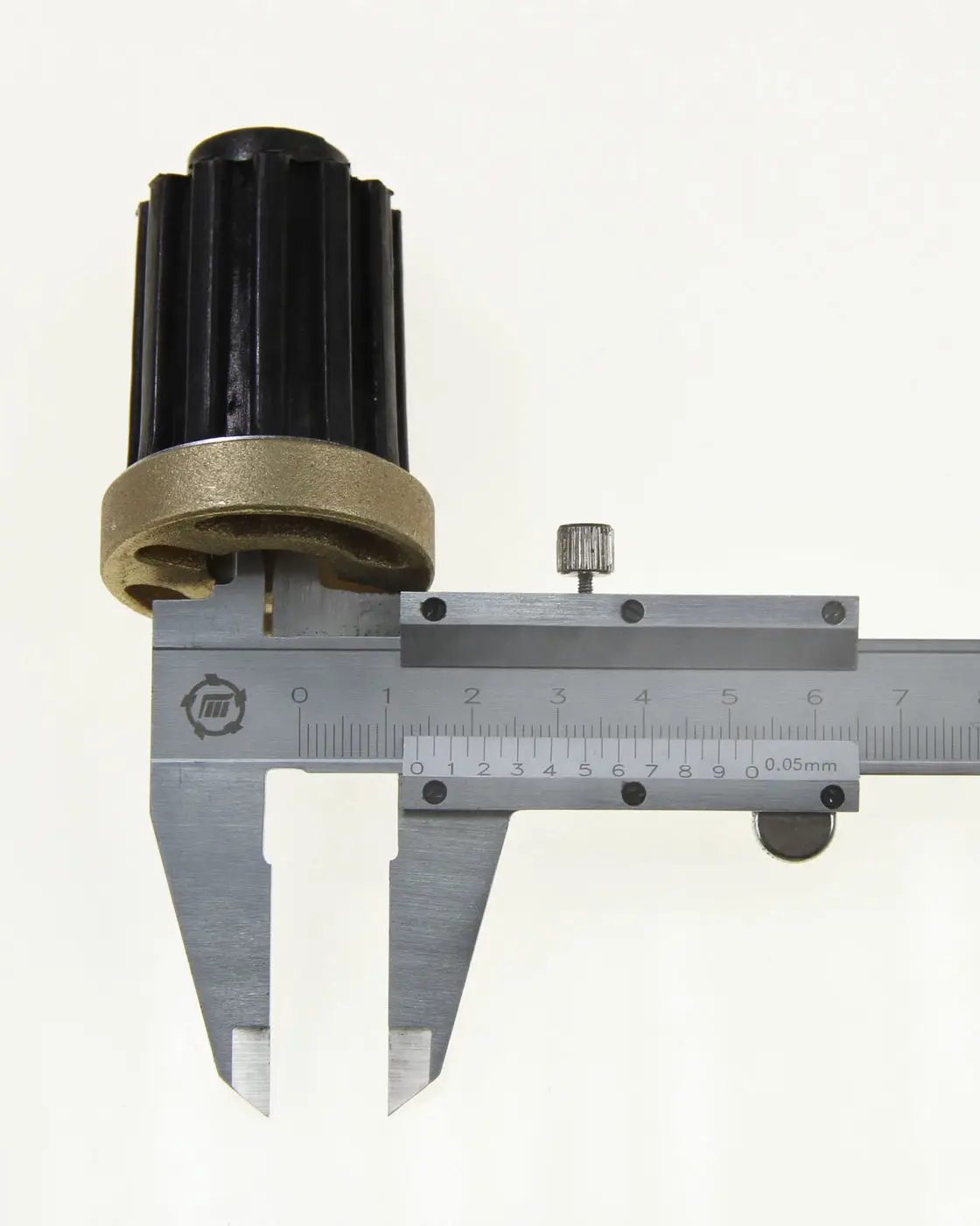 Втулка гребного винта Suzuki DT5-8 шпонка 5812098513000