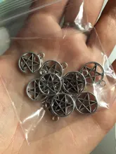 15 Uds. De abalorios de pentagrama de estrella, 17x14mm, colgantes plateados de Color plata antigua, fabricación artesanal, búsqueda de joyería tibetana