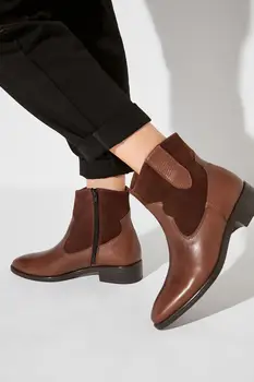 

Trendyol Genuine Leather with Suede Detail Women Boots & Bootie TAKAW20BO0285