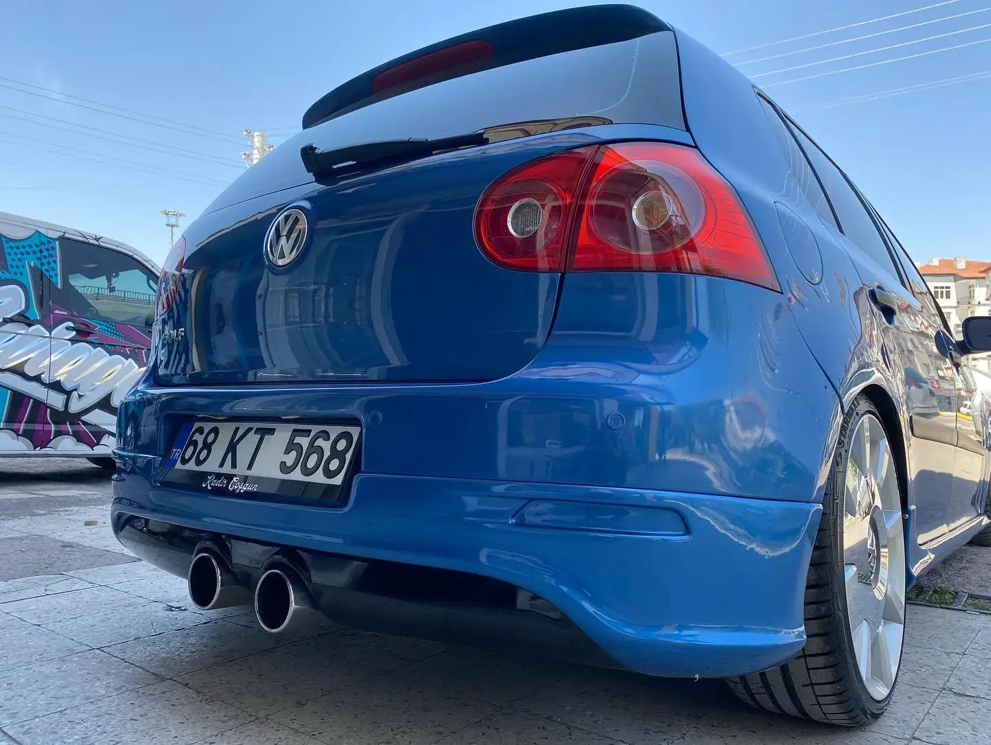 R32 (GTI) Look Rear Bumper for Volkswagen Golf 5 