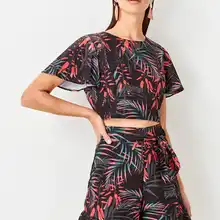 Шорты Trendyol разных цветов со шнуровкой TWOSS19EH0179|Шорты|