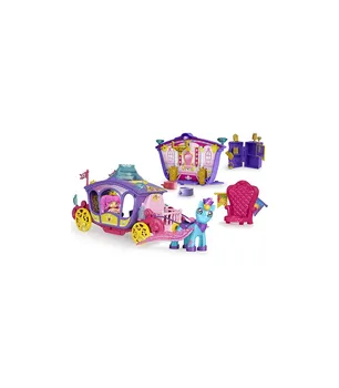 

Famous-PinyPon Queens float