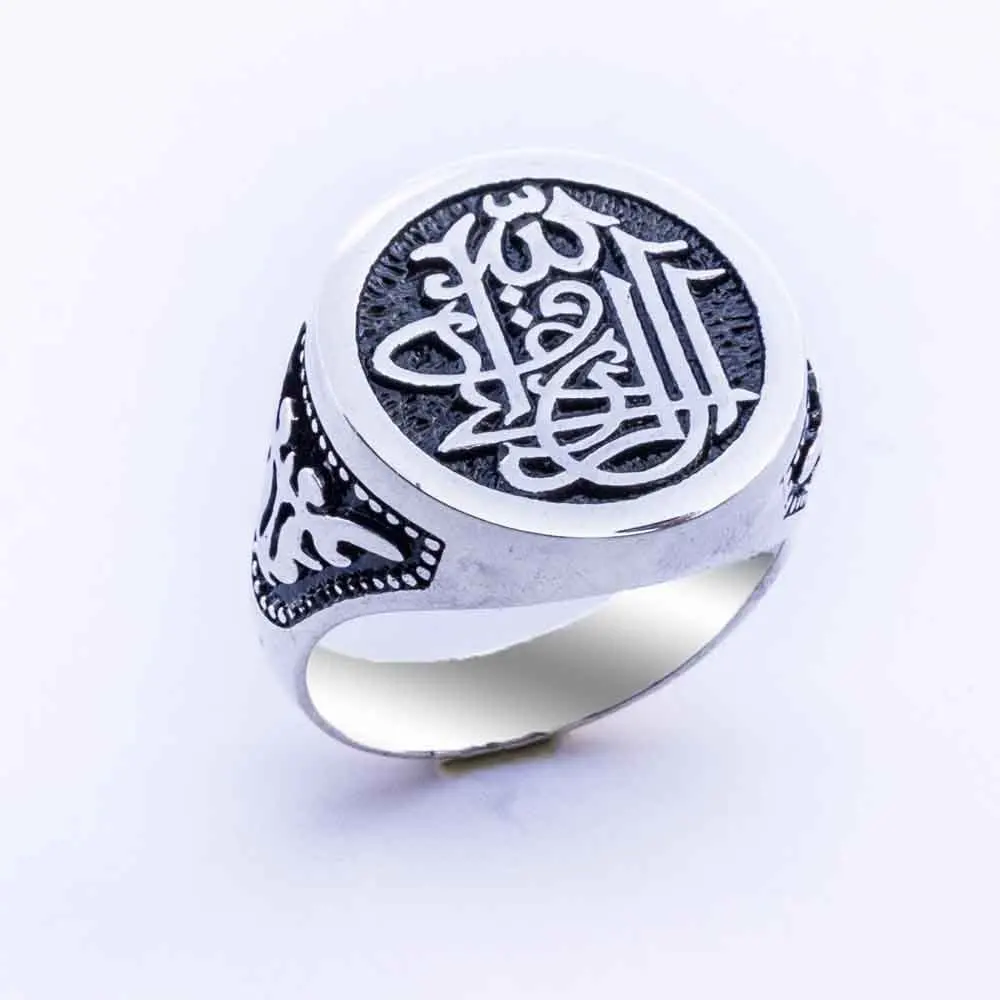 925 пробы серебро и Allah'tand ır написано мужское кольцо
