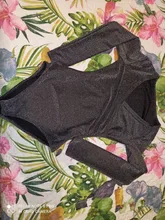 Toplook-body cruzado reflectante para mujer, traje sexy de manga larga con cuello en V para otoño e invierno, bodycon para fiesta y club, cuerpo sólido