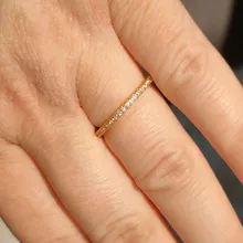 Huitan-Anillos finos minimalistas para mujer, sortija de boda brillante de circón cúbico, alta calidad, versátil, 2020