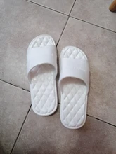 Zapatillas antideslizantes para estar en casa para mujer, pantuflas suaves de verano, nuevas, 2020