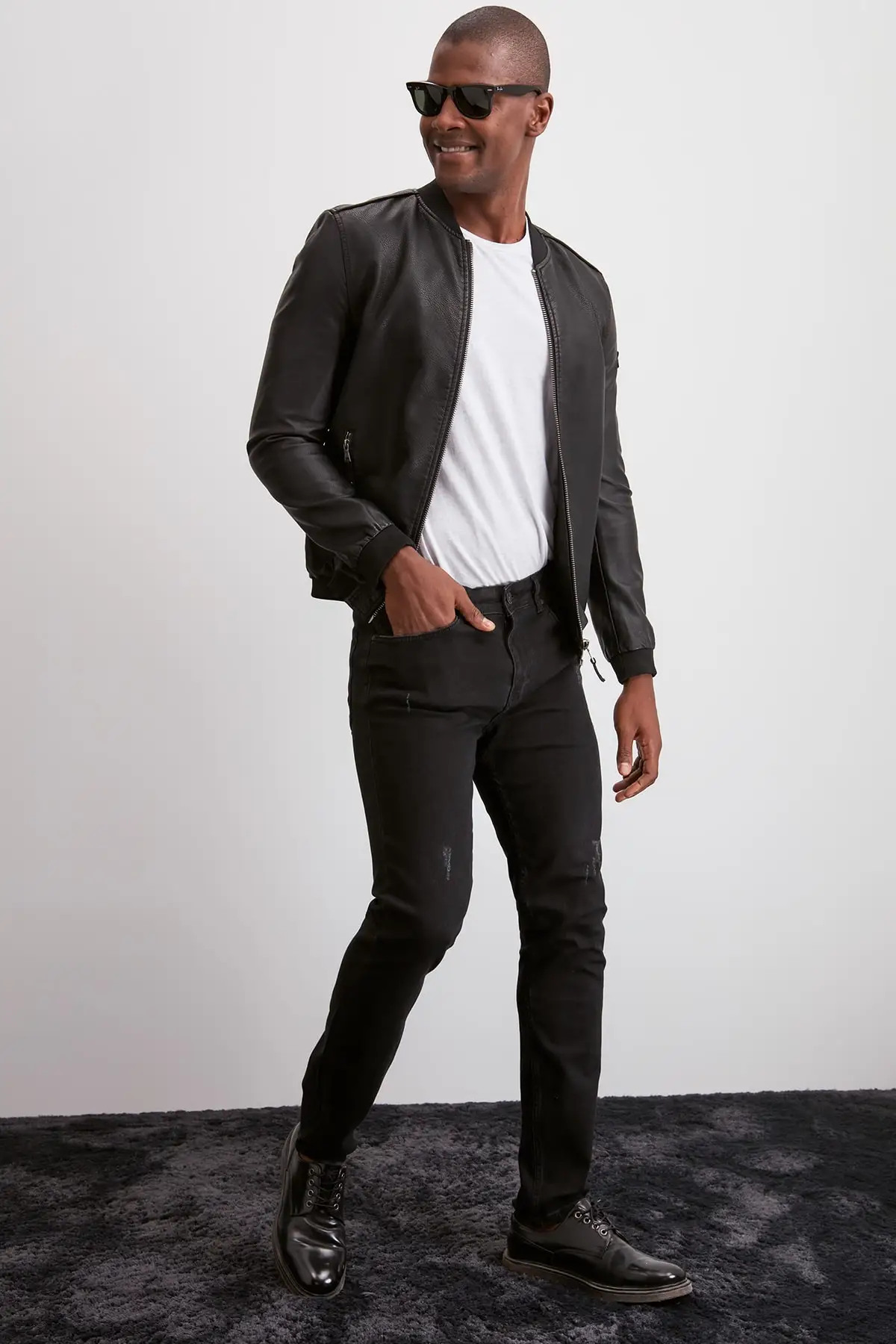 Trendyol Мужские джинсы Slim Fit destorroylu TMNAW20JE0416