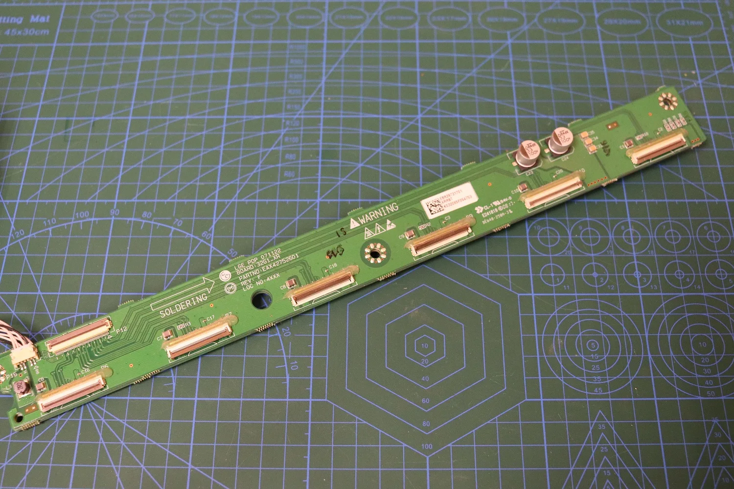 Ebr39731601 LG TV module xrlbt eax42753301 eax40033801 vp322hdtv10a | Электроника