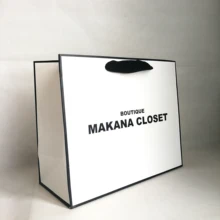 Заводские печатные Экологичные обрабатываемые Необычные черные рамки покрытые бумажные подарочные пакеты Подарочная упаковка поставки торжественный случай