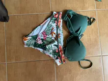 CUPSHE-Conjunto de Bikini Floral de realce para mujer, bañadores de dos piezas con Tanga Sexy, trajes de baño de playa, novedad de 2021