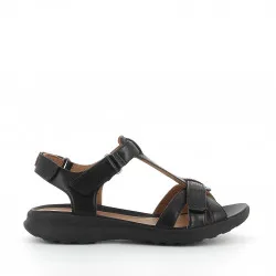 

CLARKS a black ADORN VIBE