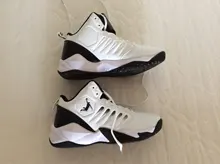 Zapatillas de baloncesto transpirables para hombre y mujer, calzado deportivo antideslizante con amortiguación, para entrenamiento de gimnasia