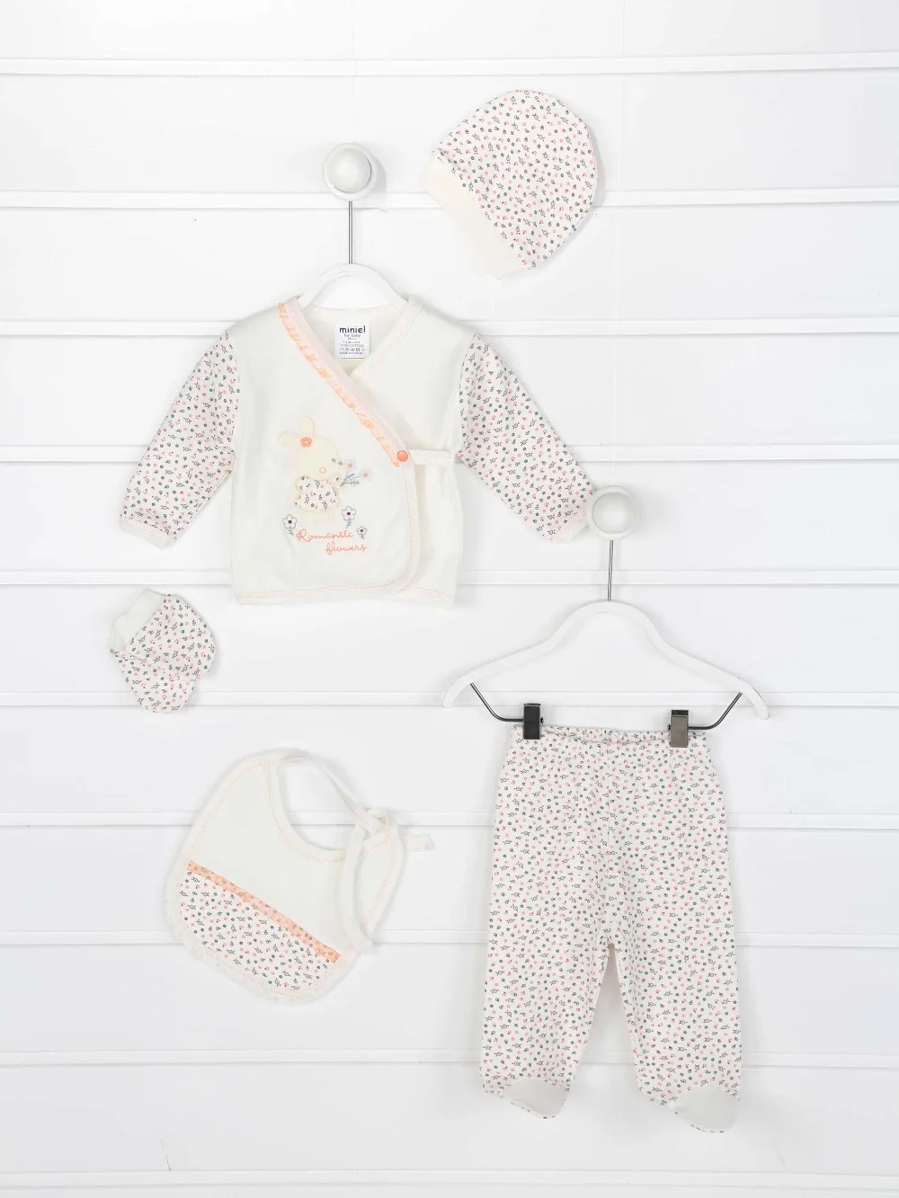 082-091-023 Pudra Yenidoğan Kız Bebek 5 li Hastane Çıkışı (1)