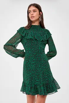 

Trendyol Frilly Dress TWOAW20EL1796