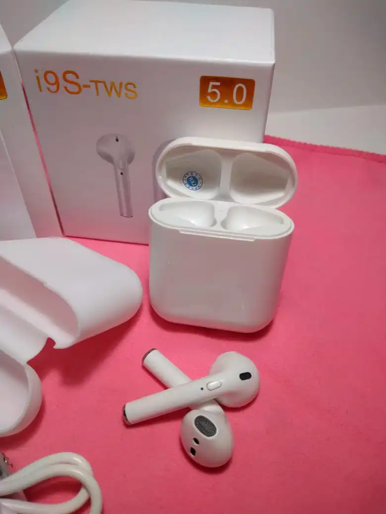 i9S TWS Bluetooth 5.0 40