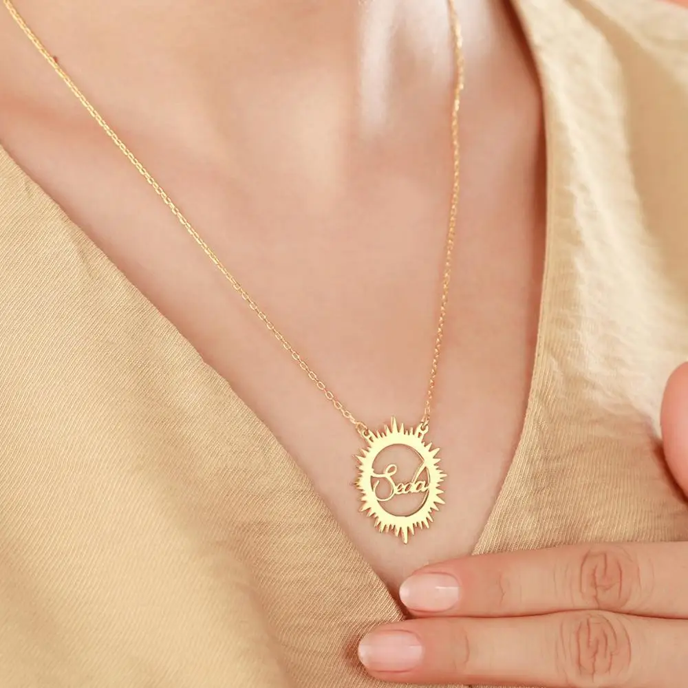 

Vaoov 925 Sterling Silver Personalized Name Sun Necklace
