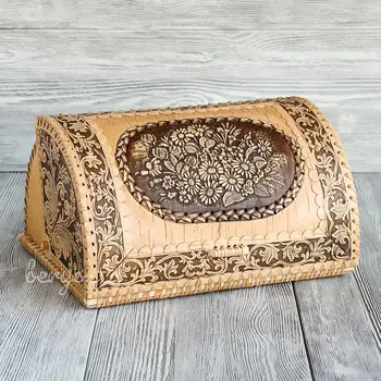 

Bread from birch bark "chamomile". A large birch loaf handmade in Russian rustic style.