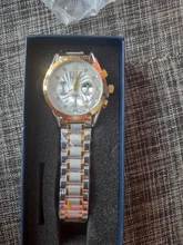 En este momento 2021 oro nuevo reloj mujer relojes de señoras creativa de las mujeres relojes de pulsera mujer impermeable reloj Relogio femenino