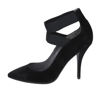 

The MARRINE pumps women Black