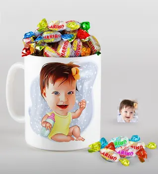 

Personalized Baby Caricature Of mug And Haribo Candy Gift Seti-1