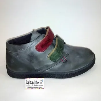 

Ankle boots for child in gray color with double velcro, Nens