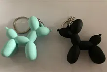 Nuevo creativo de dibujos animados globo de Llavero perro colgante anillo de hombres y mujeres par bolsa de llavero colgante venta al por mayor