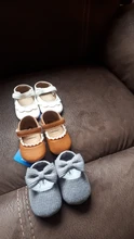 Mocasines de cuero suave para bebé, zapatos con suela de goma para recién nacido, primeros caminantes, con borde Floral, zapatos de bebé para niña, antideslizantes