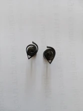 Pendientes de tuerca de acero de titanio de alta calidad para mujer y niña, joyería geométrica a la moda, regalos de cumpleaños, 1 ud./par