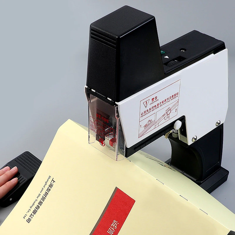 Рисунок 3 - Электрический степлер GD105