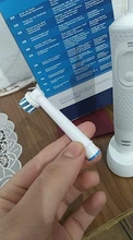 Oral B Vitality D100 CrossAction, Cepillos de dientes Eléctricos Recargables Blanco/Negro, limpieza 2D, cabezal oscila y rota