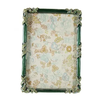 

Frame Photo Frame desktop metallic green color. Size: 16x11 cm.