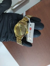 CURREN reloj de oro de las mujeres relojes de señoras creativa de las mujeres relojes de pulsera mujer reloj Relogio femenino Montre Femme