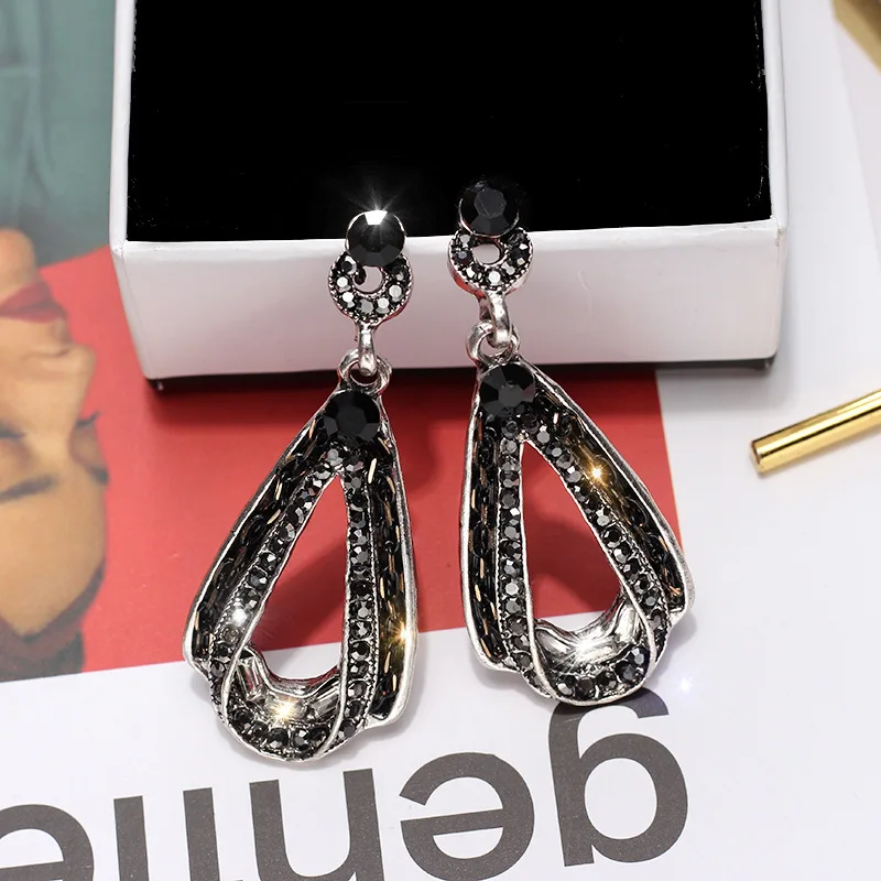 9628900391_1250376837