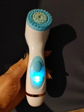 Cepillo de limpieza Facial eléctrico 3 en 1, masajeador Facial giratorio de silicona, limpieza profunda con cepillo, exfoliación de la piel, resistente al agua, 50