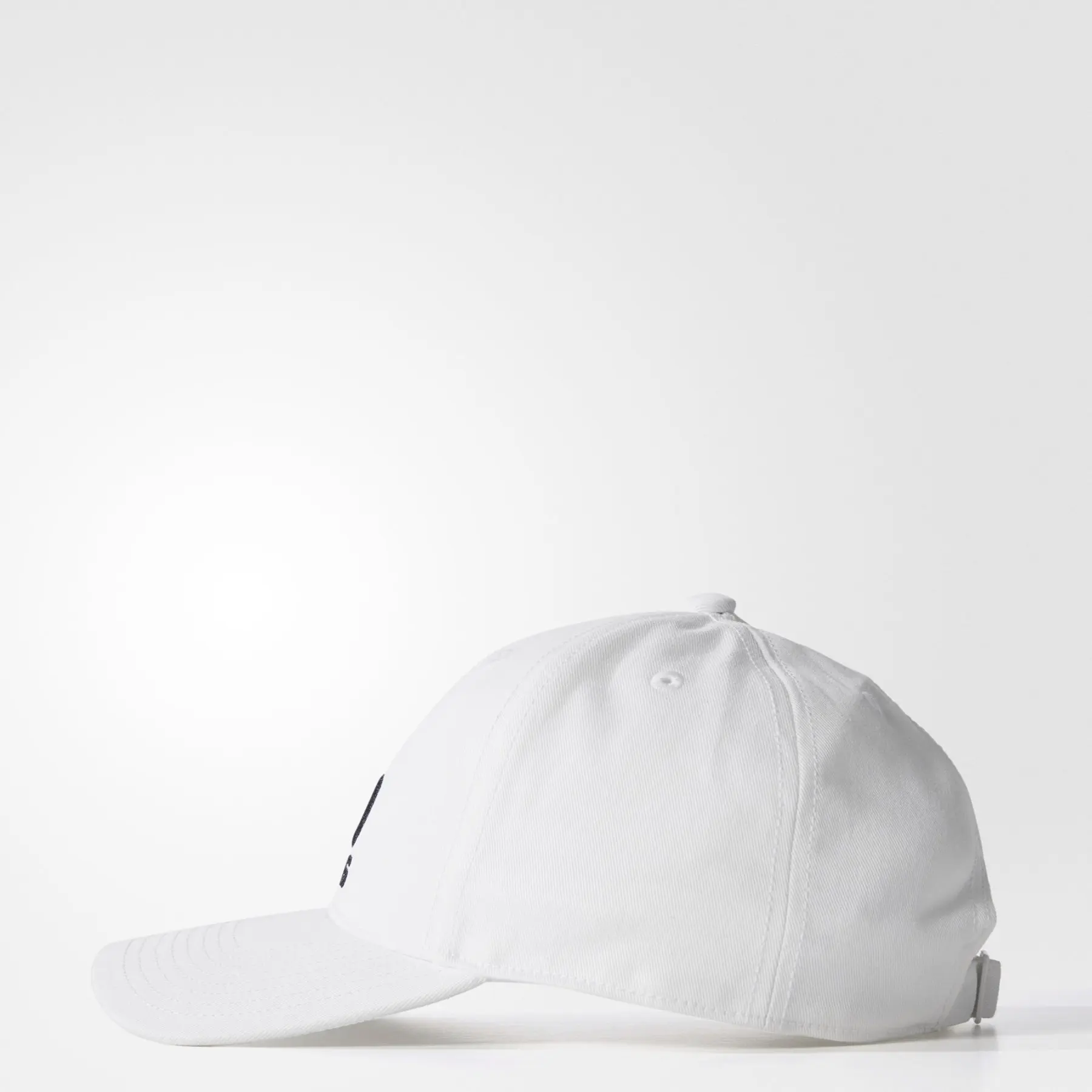 Бейсболка Adidas Classic Six-Panel S98150